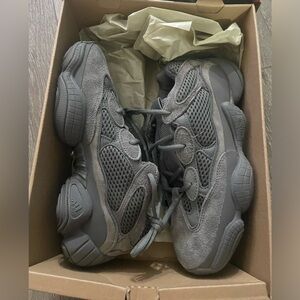 Yeezy 500 Granite Size 6.5